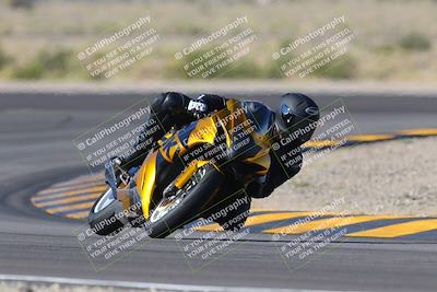 media/Nov-06-2022-SoCal Trackdays (Sun) [[208d2ccc26]]/Turn 11 (10am)/